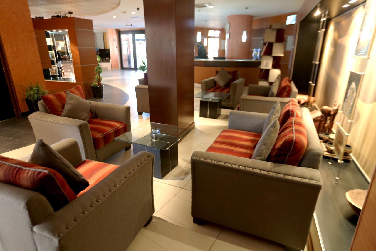Hotel Tfeila Nouakchott Bagian luar foto