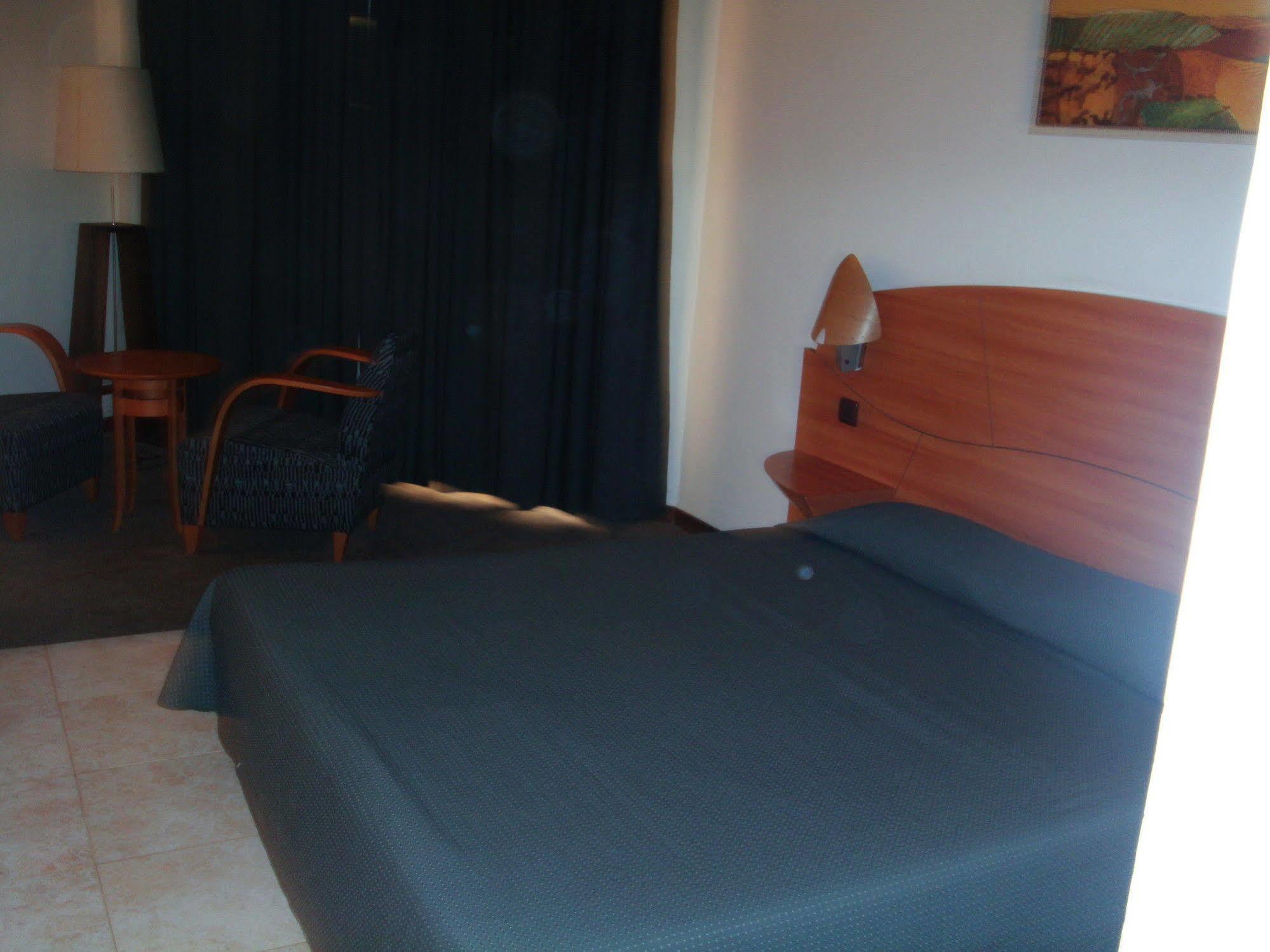 Hotel Tfeila Nouakchott Bagian luar foto