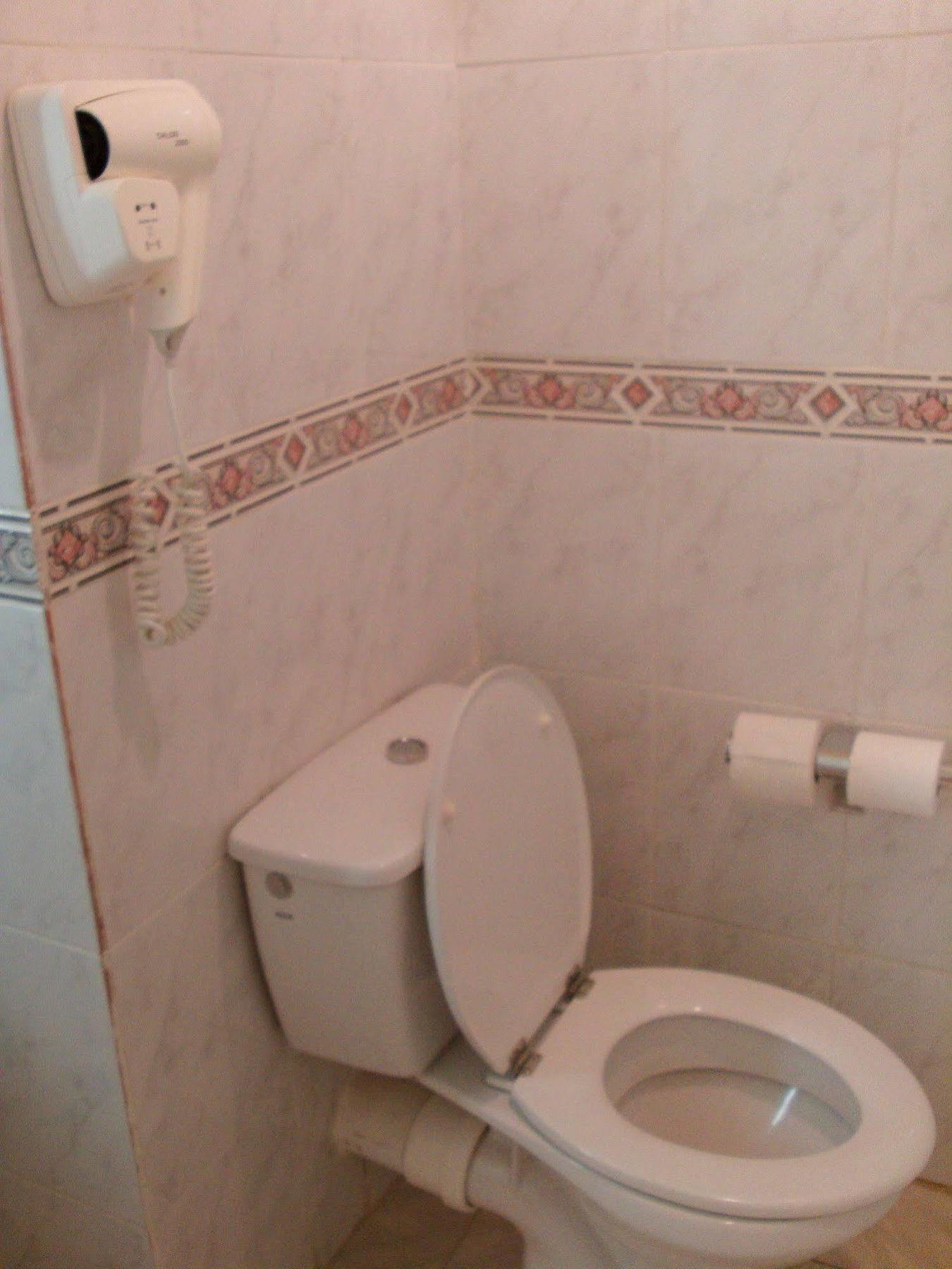 Hotel Tfeila Nouakchott Bagian luar foto